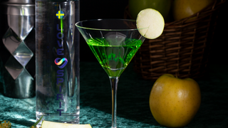 Cocktail Hour: The Spirit of Appletini